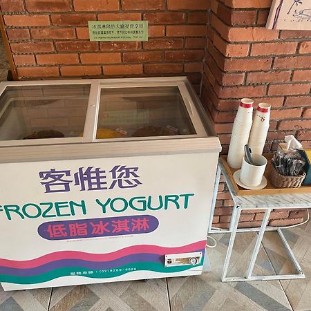 Hua Xiang Hotel -Zouying Kaohsiung Eksteriør billede