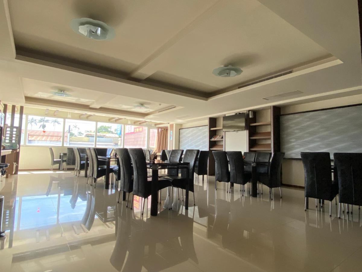 Hua Xiang Hotel -Zouying Kaohsiung Eksteriør billede